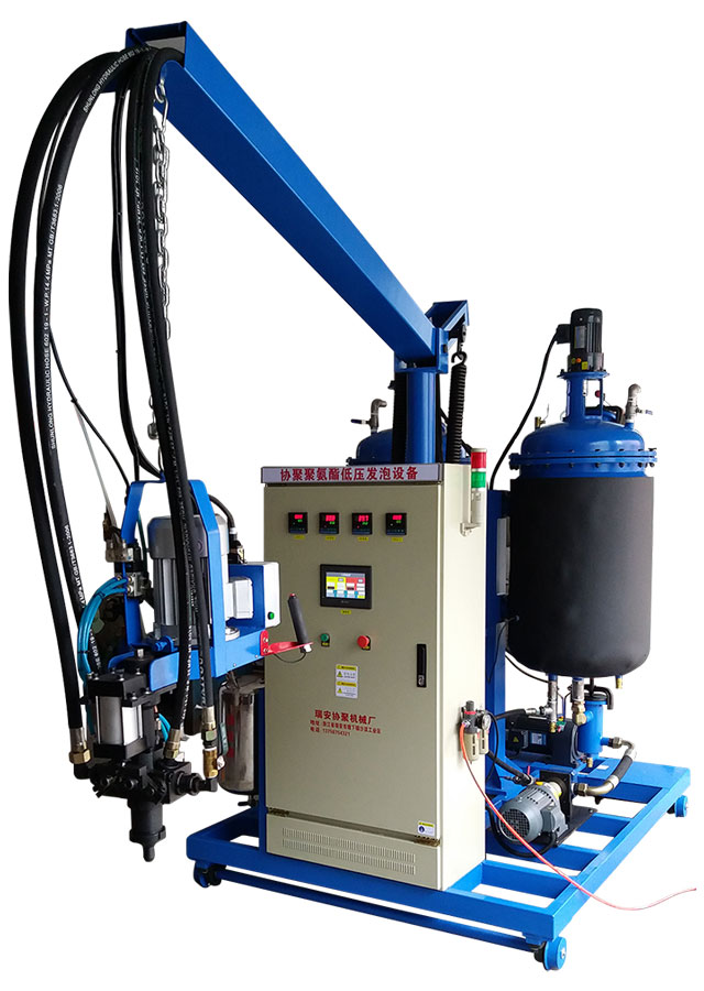 兩組份聚氨酯低壓發(fā)泡機(jī) 兩組份聚氨酯低壓發(fā)泡機(jī)